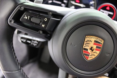 Used 2023 Porsche 911 Carrera image 44