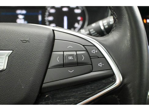 Used 2022 Cadillac XT5 Premium Luxury image 40
