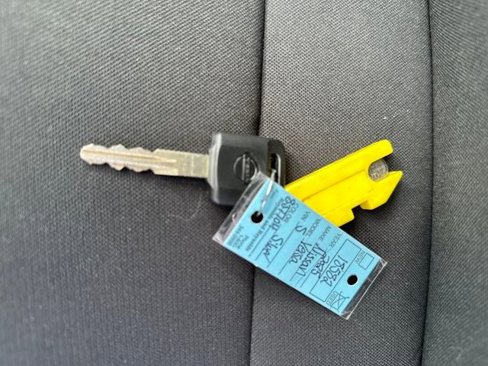 Used 2025 Nissan Versa S w/ Trunk Package image 30