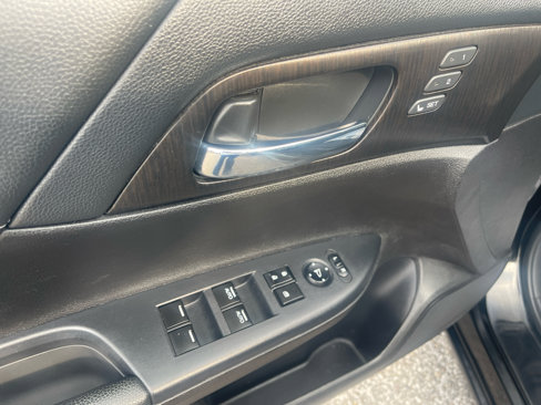 Used 2014 Honda Accord EX-L image 12