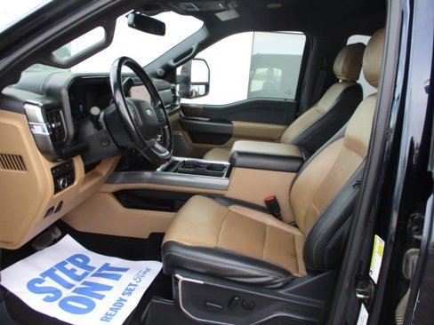 Used 2023 Ford F450 Lariat w/ Lariat Ultimate Package image 12