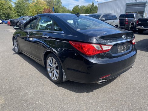 Used 2013 Hyundai Sonata SE w/ Navigation & Sunroof Pkg image 5