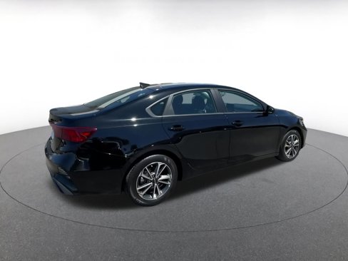 Used 2024 Kia Forte LXS image 15