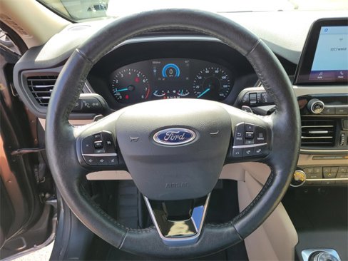 Used 2020 Ford Escape SEL image 27