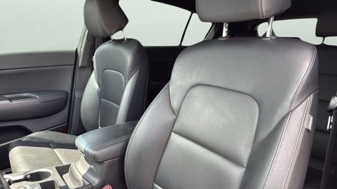 Used 2021 Kia Sportage S image 10