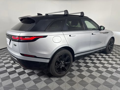 Used 2018 Land Rover Range Rover Velar R-Dynamic SE image 9