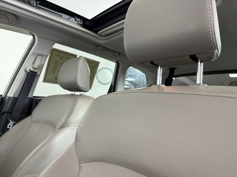 Used 2015 Subaru Forester 2.5i Touring w/ Eyesight & Navigation System image 17