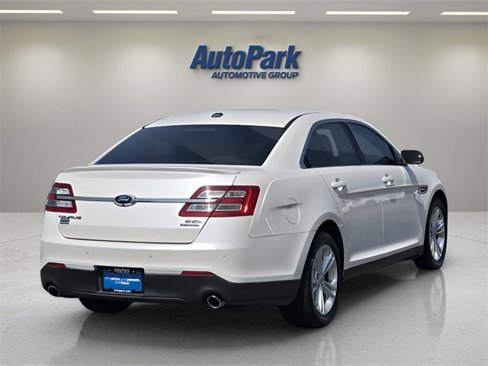 Used 2015 Ford Taurus SEL w/ Equipment Group 201A image 7