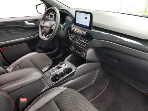 Used 2023 Ford Escape ST-Line image 11