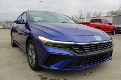 New 2025 Hyundai Elantra Blue w/ Cargo Package image 6