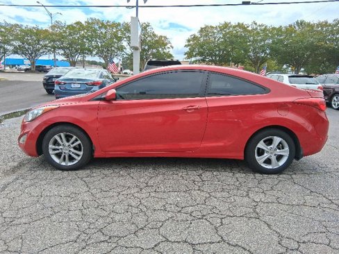Used 2013 Hyundai Elantra image 6