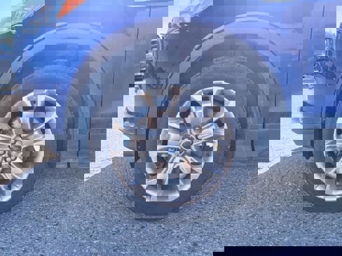 Used 2013 Ford Escape SEL image 10