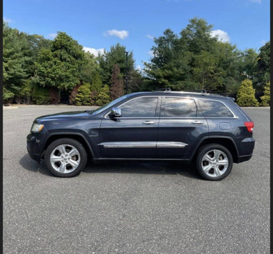 Used 2012 Jeep Grand Cherokee Limited image 4