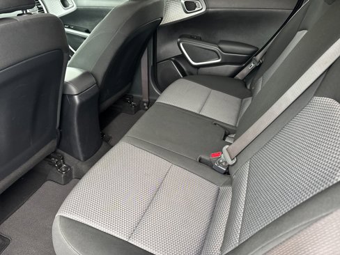 Used 2023 Kia Soul LX w/ Option Group 015 image 12