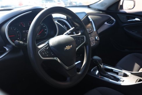 Used 2023 Chevrolet Malibu LT image 14