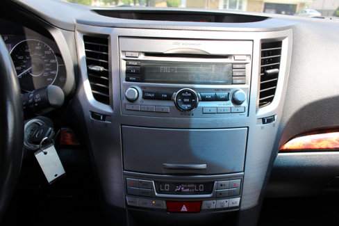 Used 2011 Subaru Outback 2.5i Limited image 25