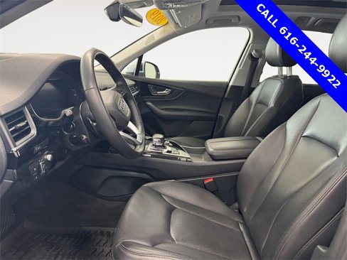 Used 2019 Audi Q7 3.0T Prestige image 6