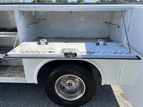 Used 2013 Chevrolet Silverado 3500 W/T image 51
