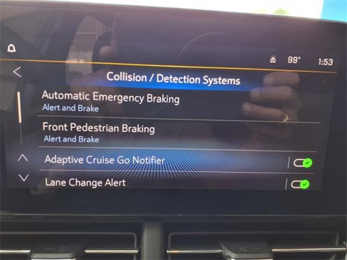 New 2025 Chevrolet Trax RS w/ Driver Confidence Package image 7
