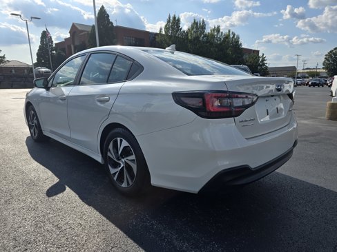 Used 2025 Subaru Legacy Premium image 7