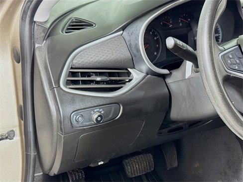 Used 2022 Chevrolet Malibu LS w/ LPO, Convenience Package 2 image 8