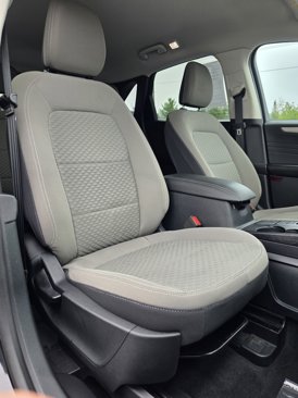 Used 2021 Ford Escape SE image 20