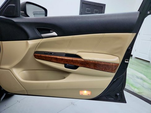 Used 2012 Honda Accord EX-L image 27