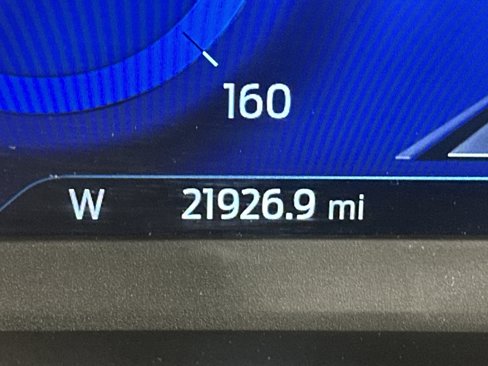 Used 2020 Ford Escape Titanium image 5