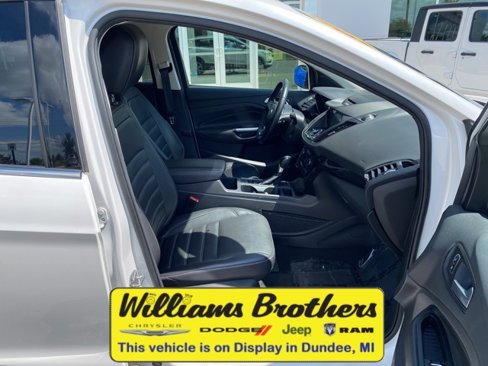Used 2017 Ford Escape Titanium w/ Equipment Group 301A image 29