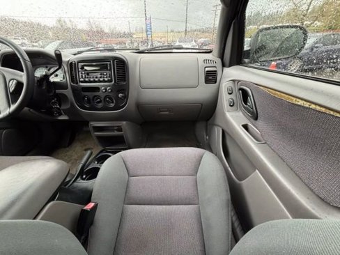 Used 2002 Ford Escape XLT image 17