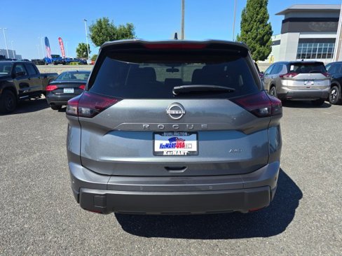 New 2025 Nissan Rogue S image 5