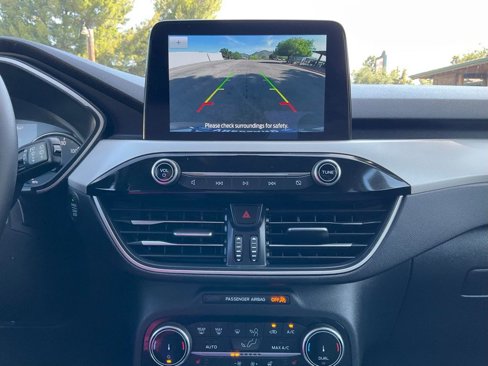 Certified 2022 Ford Escape SE w/ SE Sport Appearance Package image 36