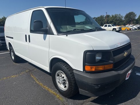 Used 2017 Chevrolet Express 2500 image 1