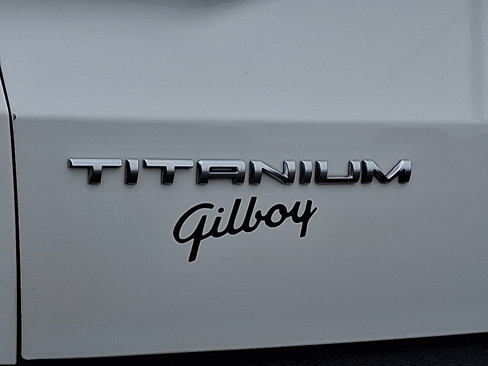 Certified 2022 Ford Escape Titanium image 30
