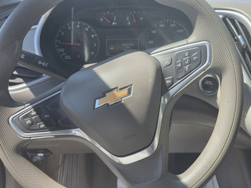 Used 2022 Chevrolet Malibu LT image 16