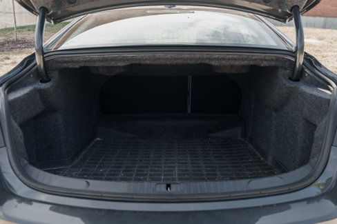 Used 2015 Chevrolet Impala LTZ image 26