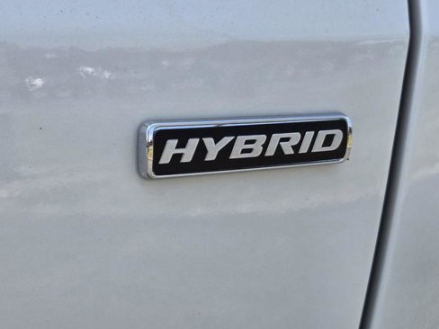 New 2025 Ford Escape ST-Line w/ Equipment Group 301A image 7