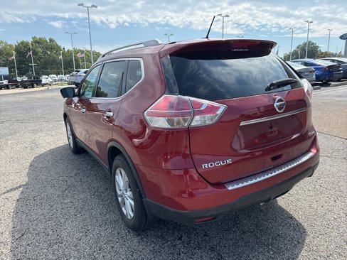 Used 2016 Nissan Rogue SV w/ SV Premium Package image 5