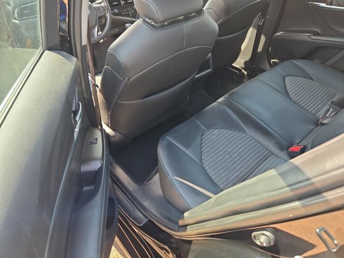 Used 2024 Toyota Camry SE image 15