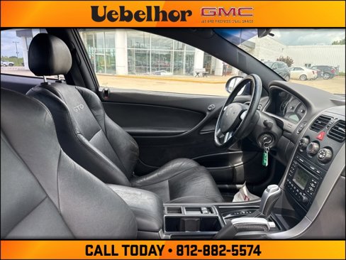 Used 2005 Pontiac GTO image 2