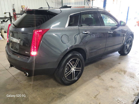 Used 2012 Cadillac SRX Luxury image 10