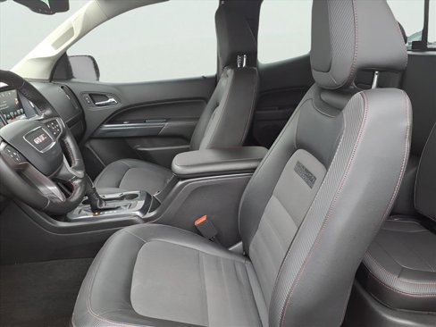 Used 2016 GMC Canyon SLE w/ All Terrain Package image 7