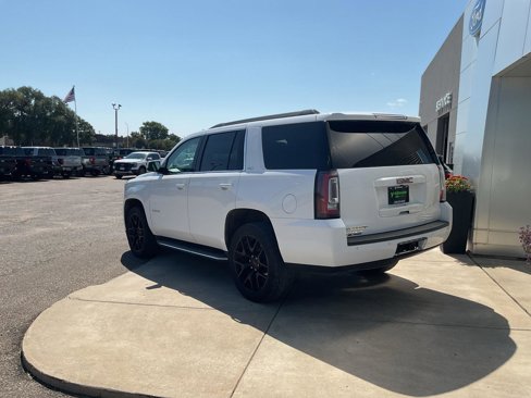 Used 2019 GMC Yukon SLT image 3