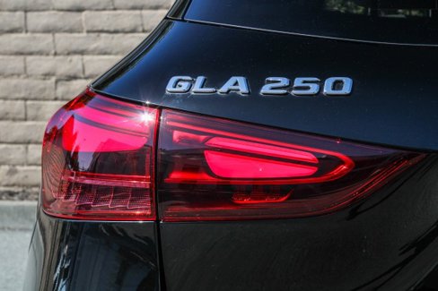 Certified 2025 Mercedes-Benz GLA 250 4MATIC image 9