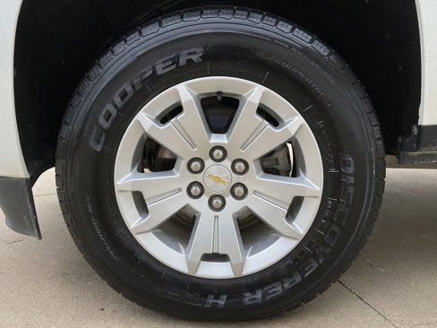 Used 2021 Chevrolet Colorado LT w/ Fleet Safety Package image 8