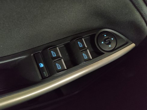 Used 2018 Ford Focus Titanium image 27