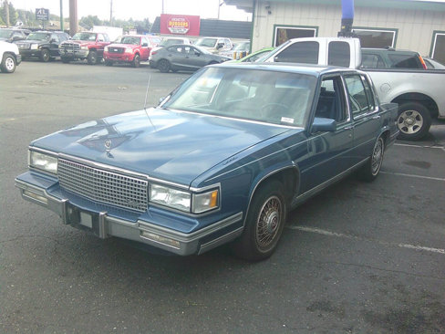 Used 1987 Cadillac De Ville Sedan image 2