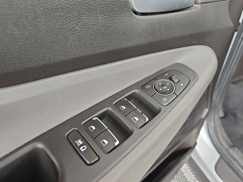 Used 2019 Hyundai Santa Fe SE image 19