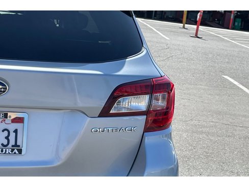Used 2019 Subaru Outback 2.5i Limited image 49