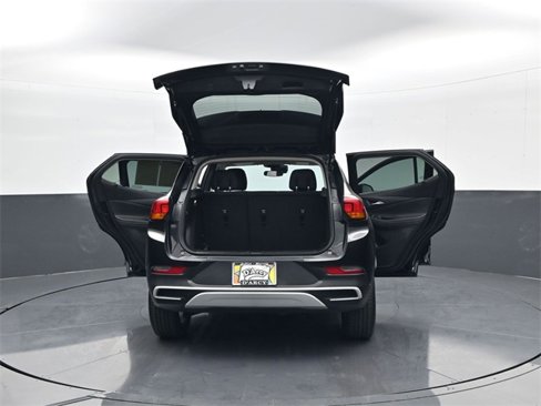 Used 2023 Buick Encore GX Preferred w/ Cold Weather Comfort Package image 32